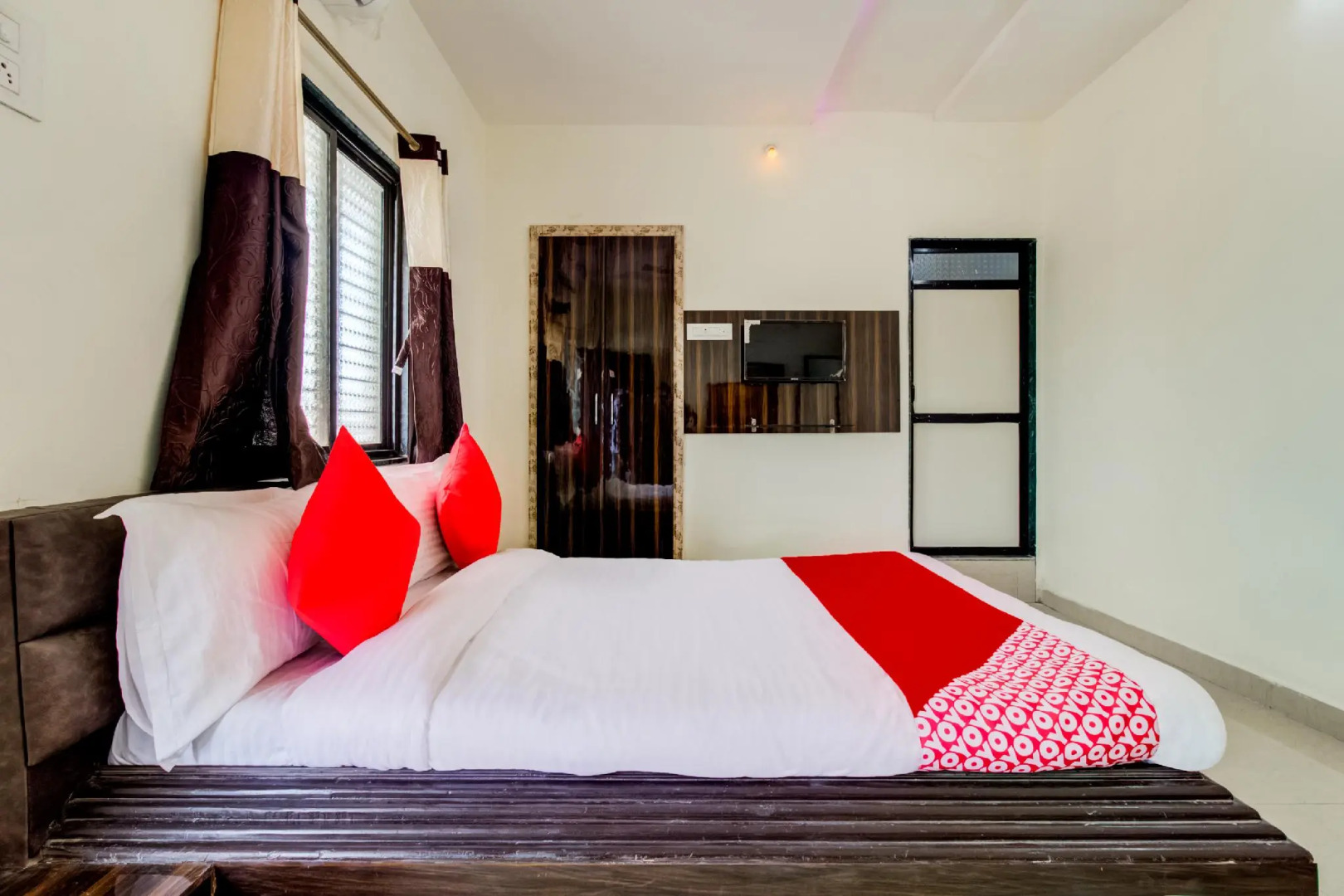 OYO 70104 Hotel 80 City Center