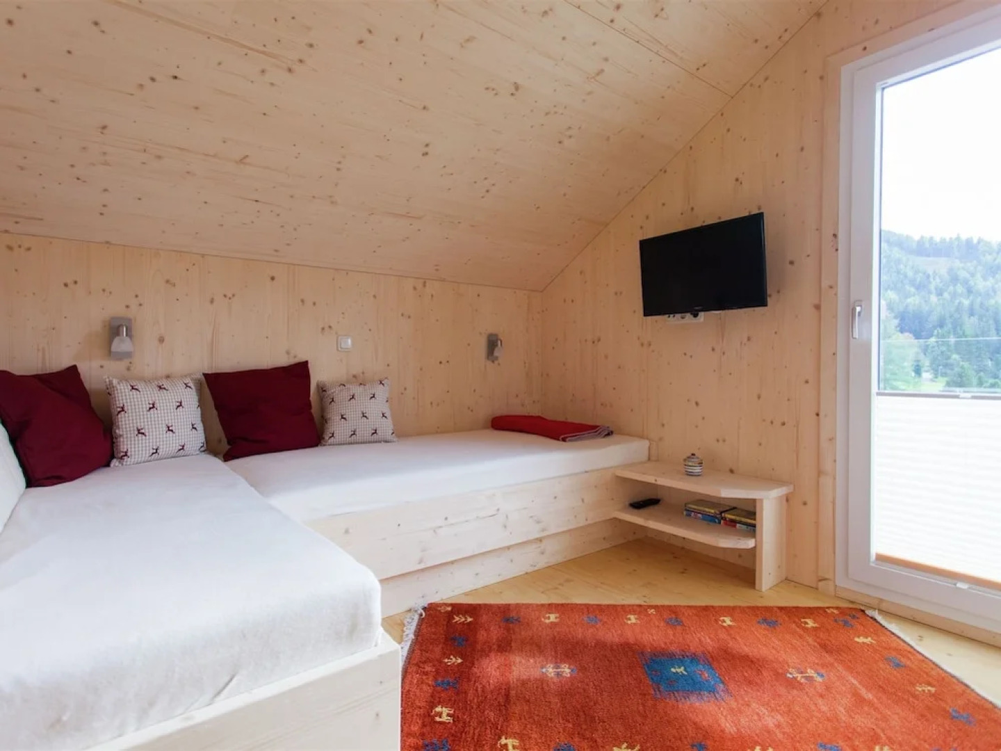 Wooden Chalet with Wellness Centre in Hohentauern