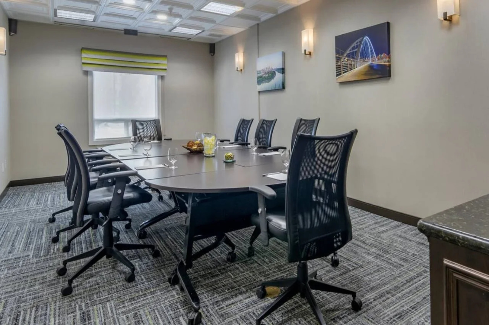 Hampton Inn & Suites by Hilton Edmonton/West