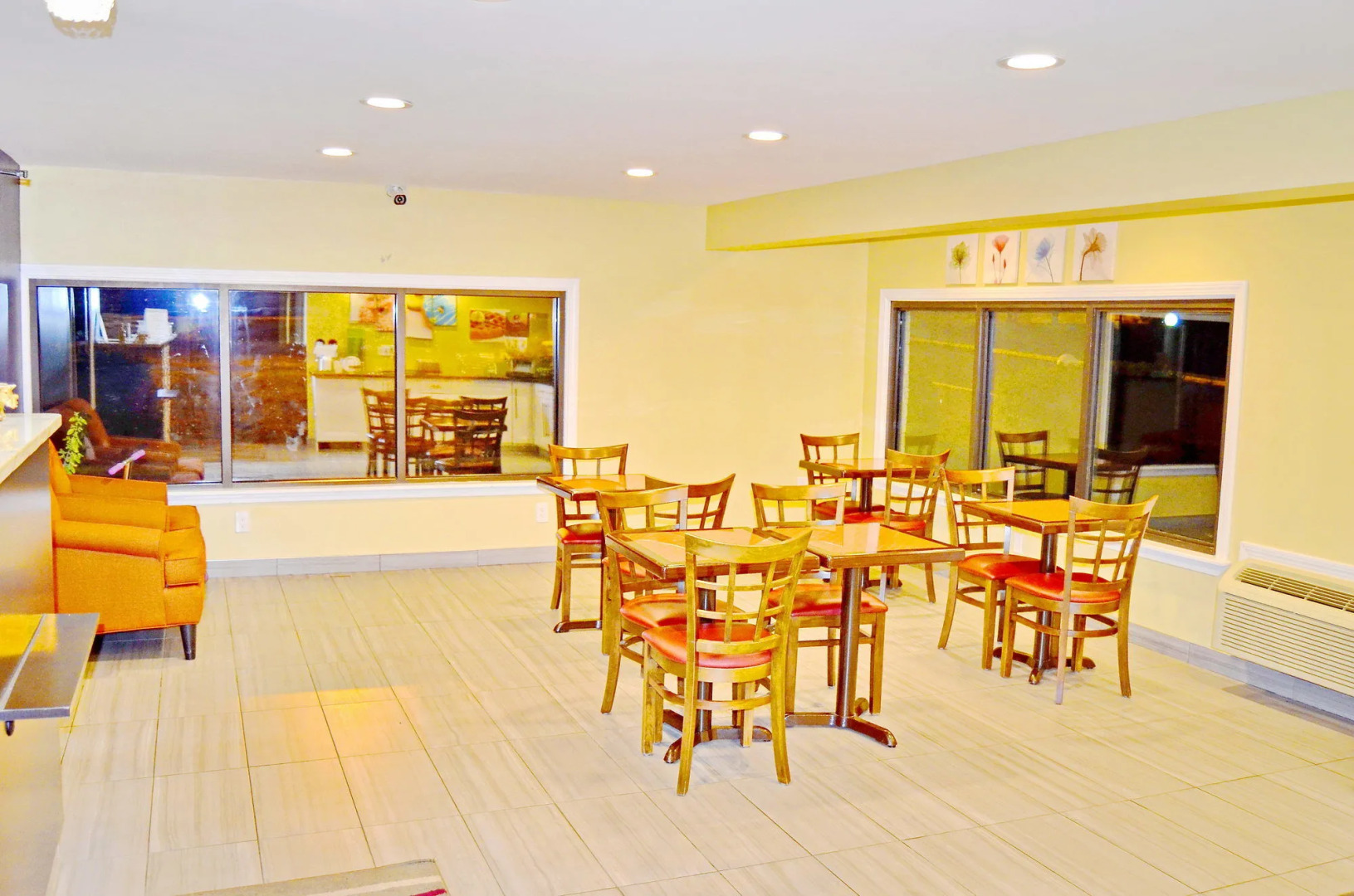 Flagship Inn And Suites