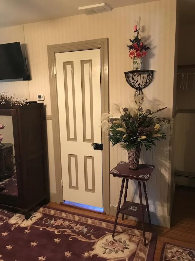 Carriage Stop Bed & Breakfast