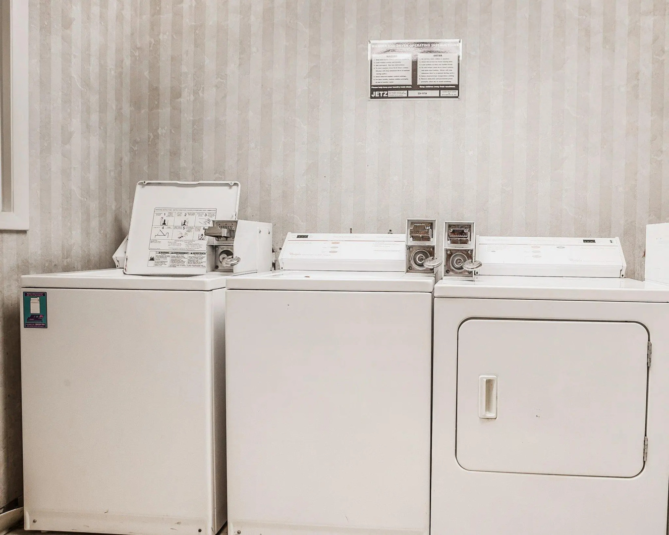 Quality Inn & Suites Des Moines - Merle Hay Road