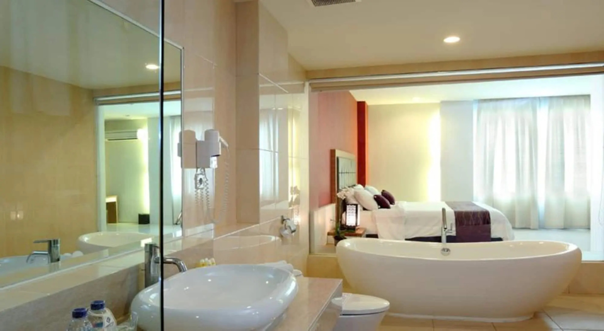 Lombok Plaza Hotel & Convention