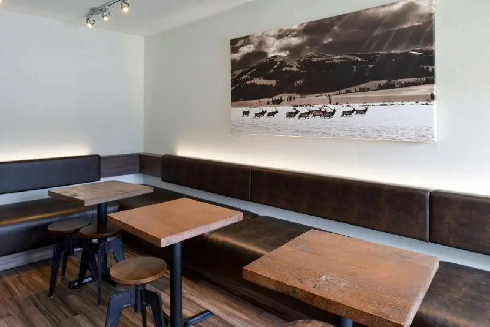 Howard Johnson Ponderay/Sandpoint