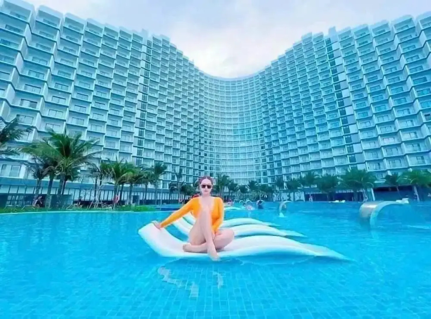 The Sea View Cam Ranh