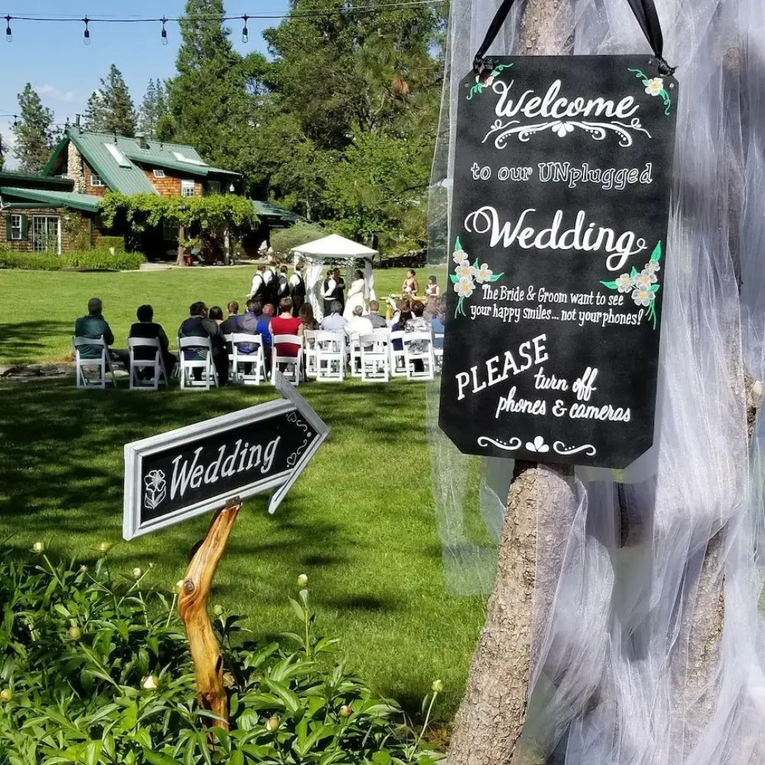 The Davies Family Inn