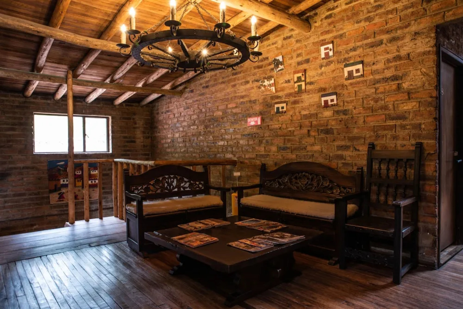 Hotel refugio pozo azul