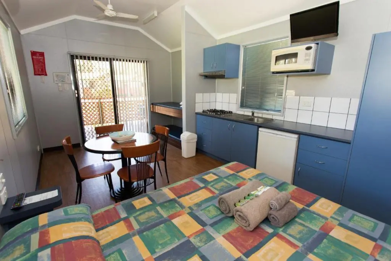 Ivanhoe Village Caravan Resort