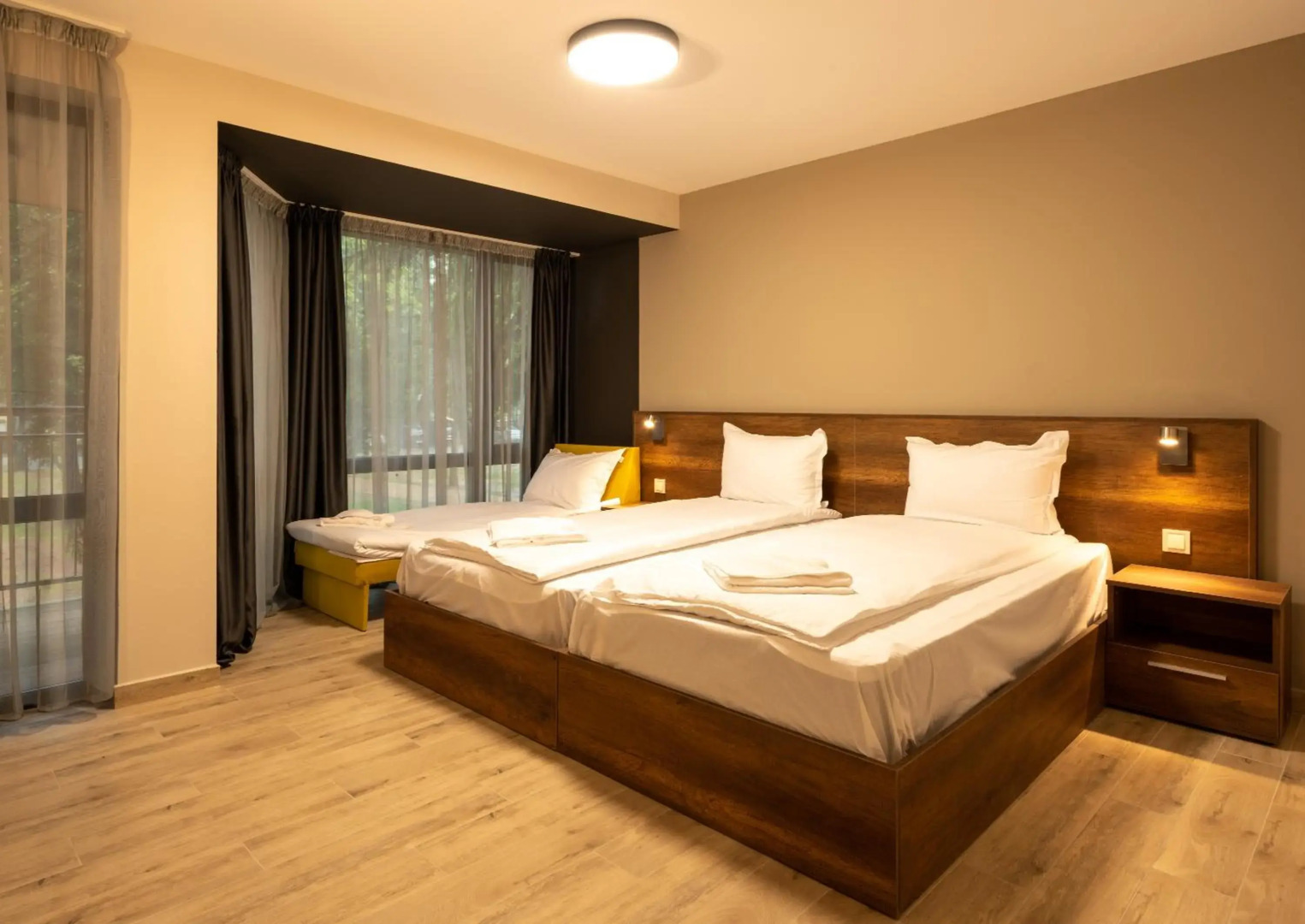 Queen Nelly Hotel Park