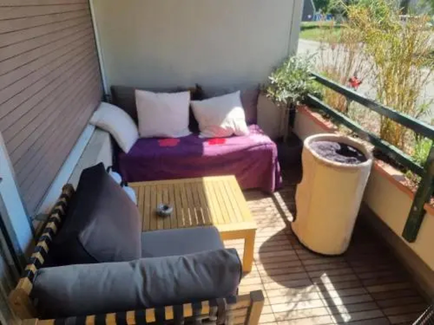 Lovely 2 bedroom flat 10 min from city Center