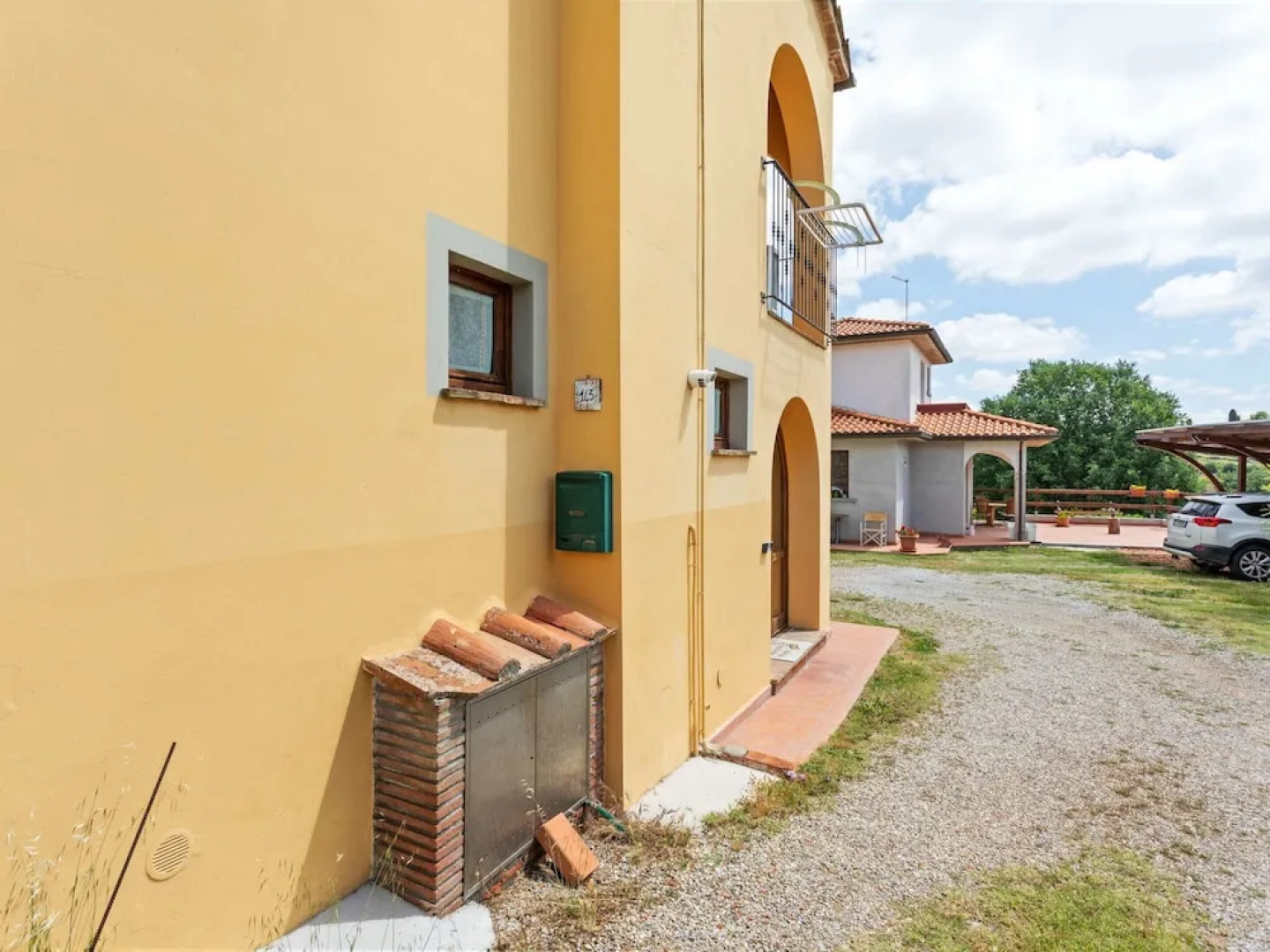 Belvilla by OYO Plush Holiday Home With Garden