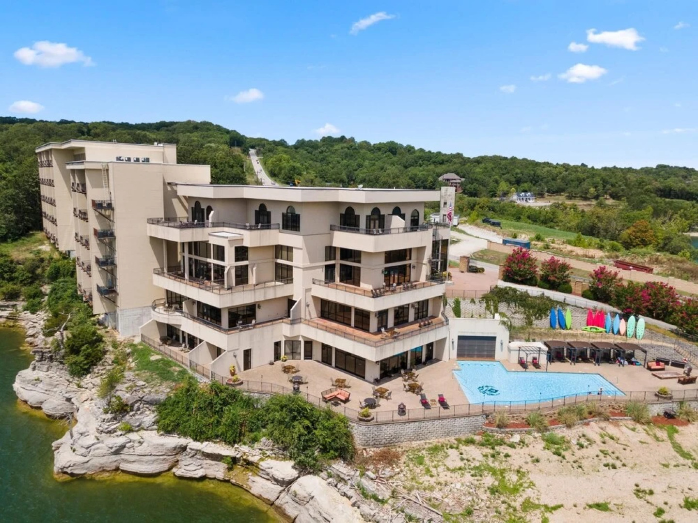 Superior 3 Bedroom Villa Waterfront