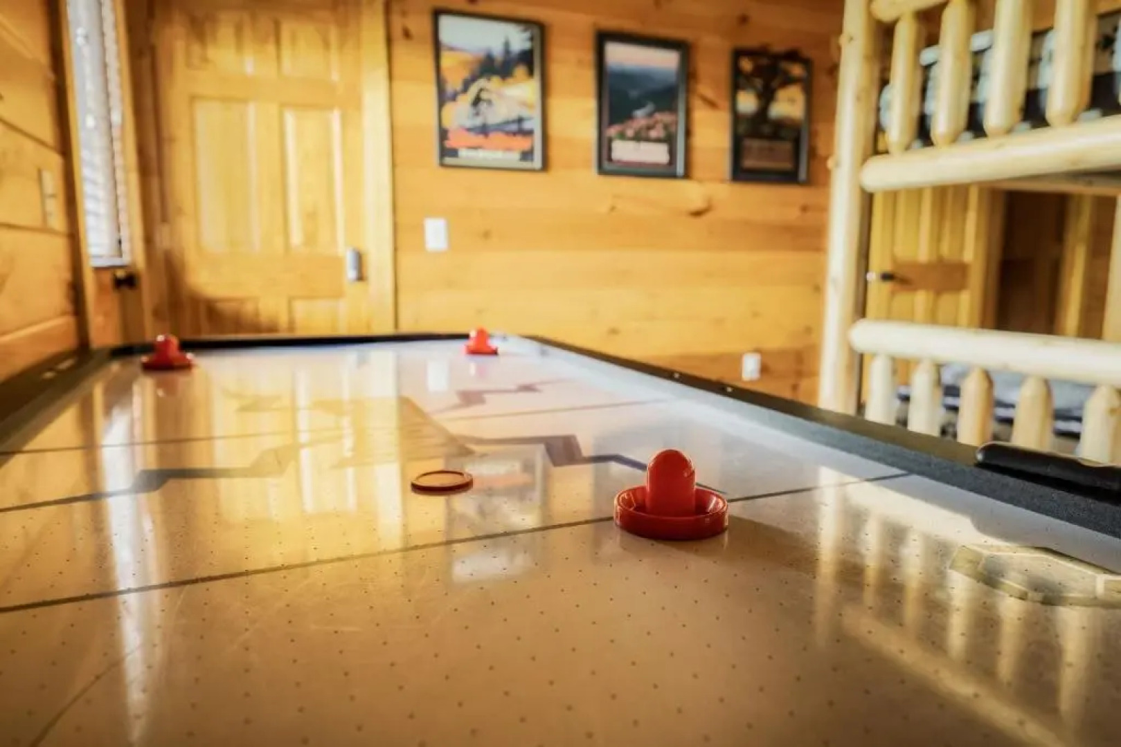 Bear Time Cabin - Scenic Mountain View, Firepit, Hot Tub, Theater, 4BR 3BA Sleeps 14