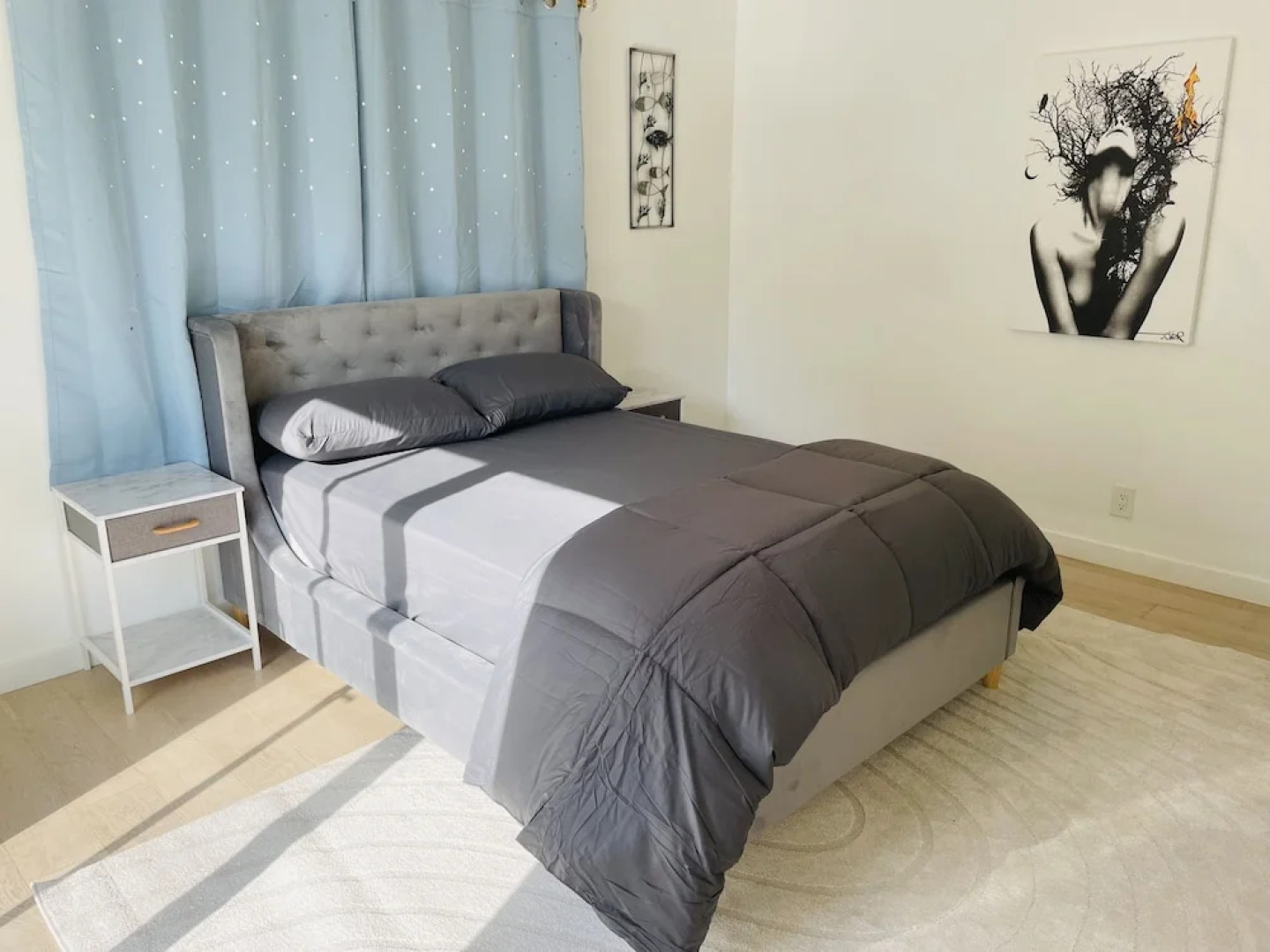 Manhattan Beach Vacation House - For solo, pair, family and business travelers