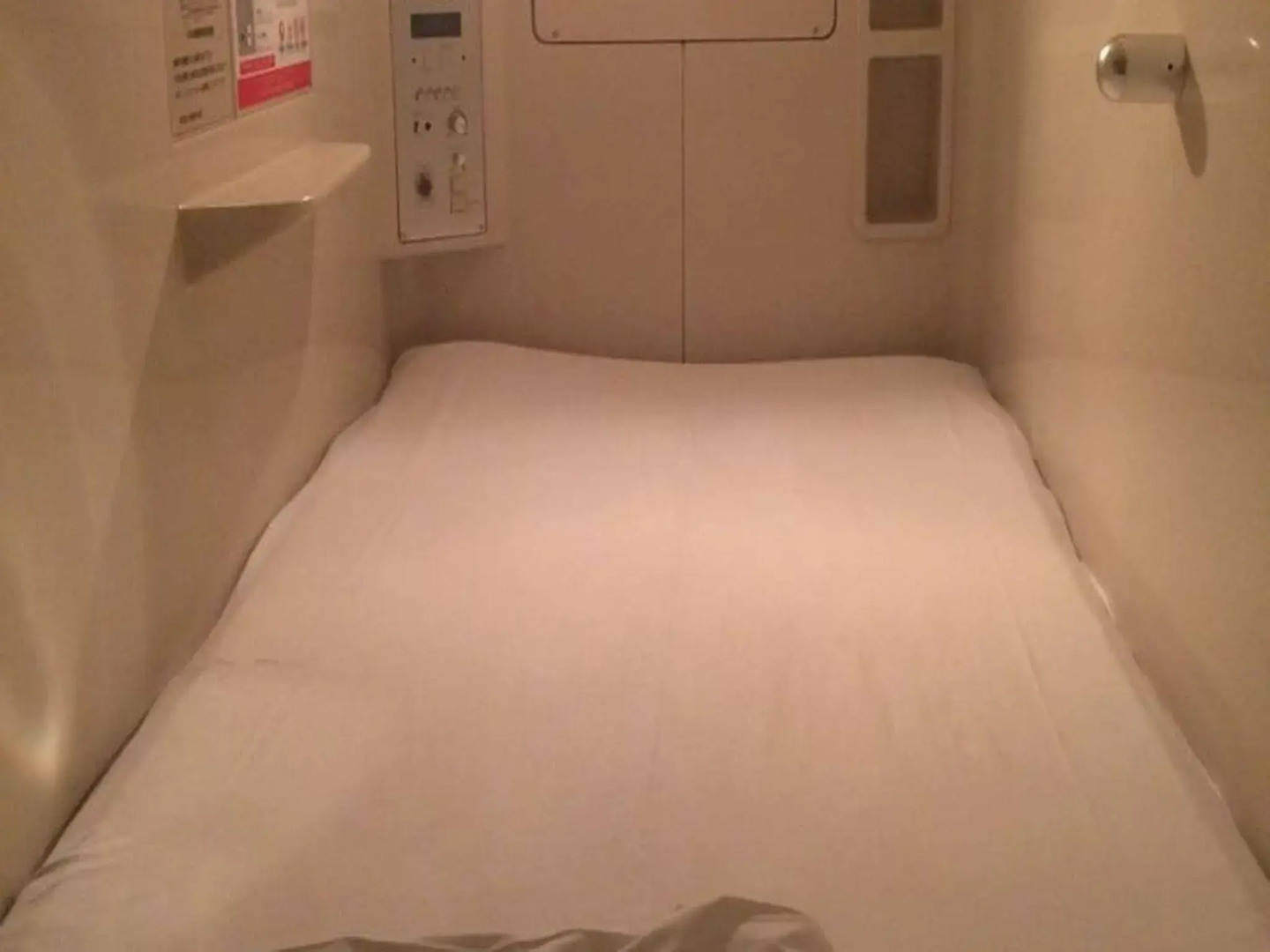 Men's only Capsule Hotel Asahi Plaza Shinsaibashi