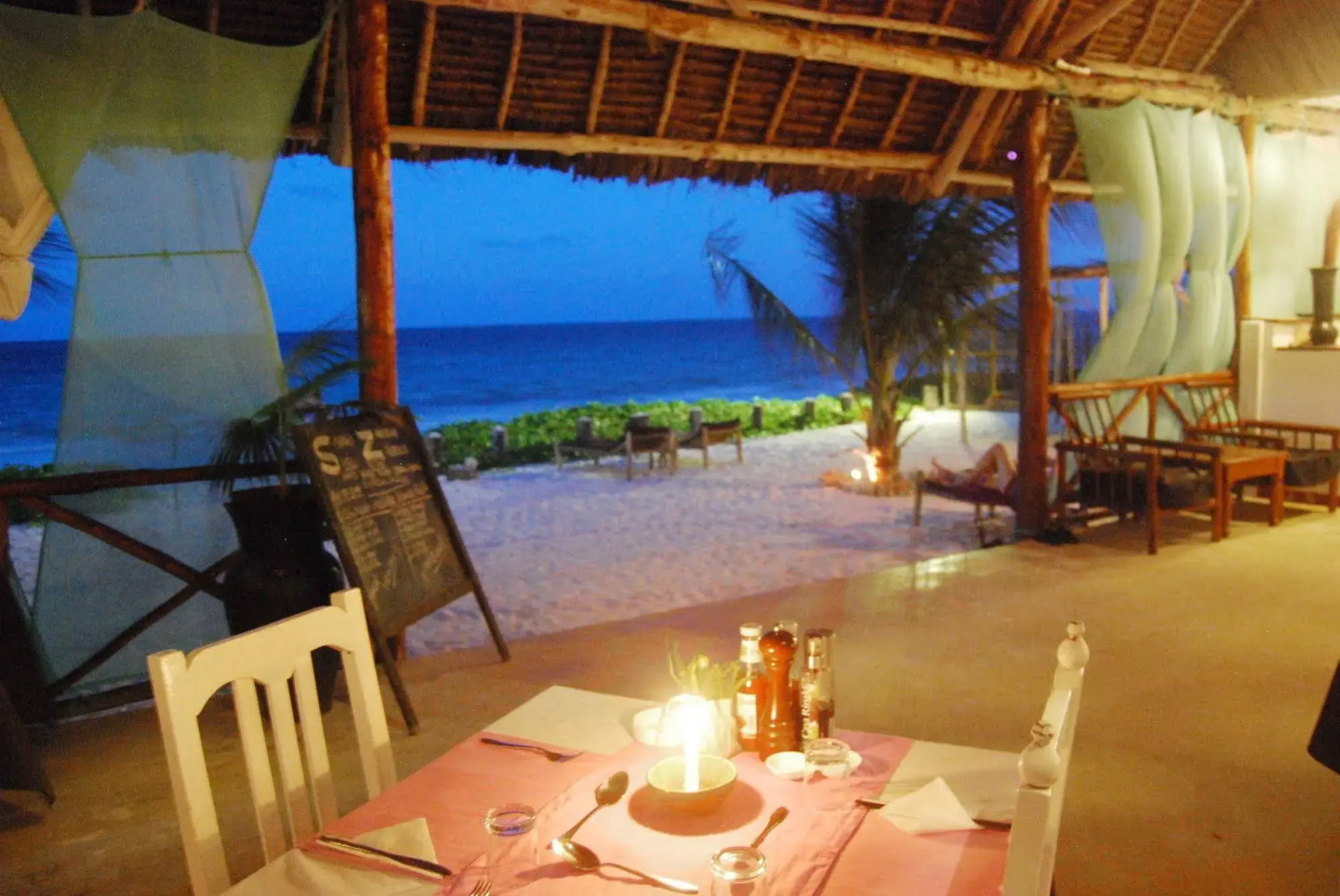 Sahari Zanzibar