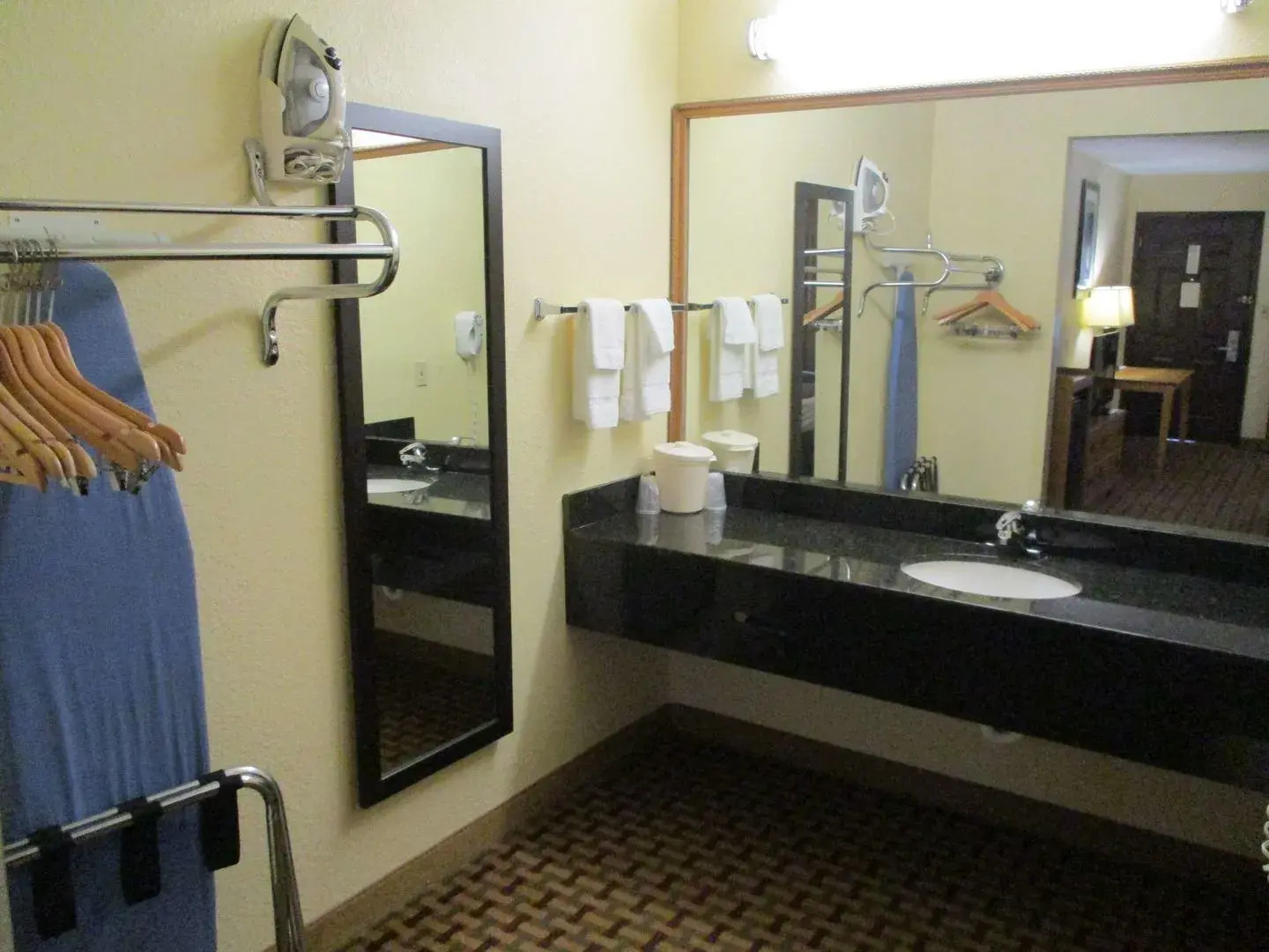 Deluxe Inn & Suites Morgan City