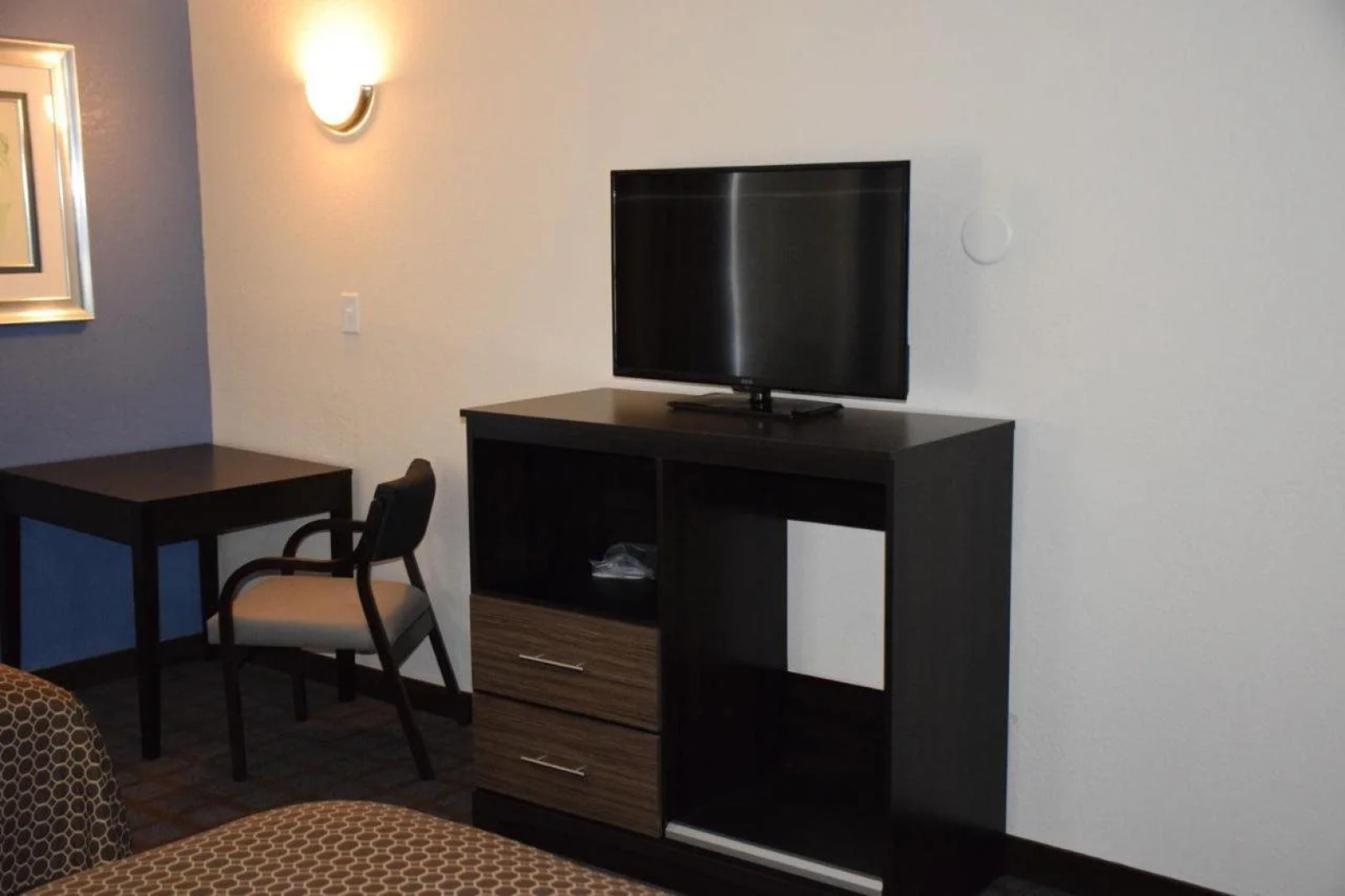 Hawthorn Suites by Wyndham Columbia