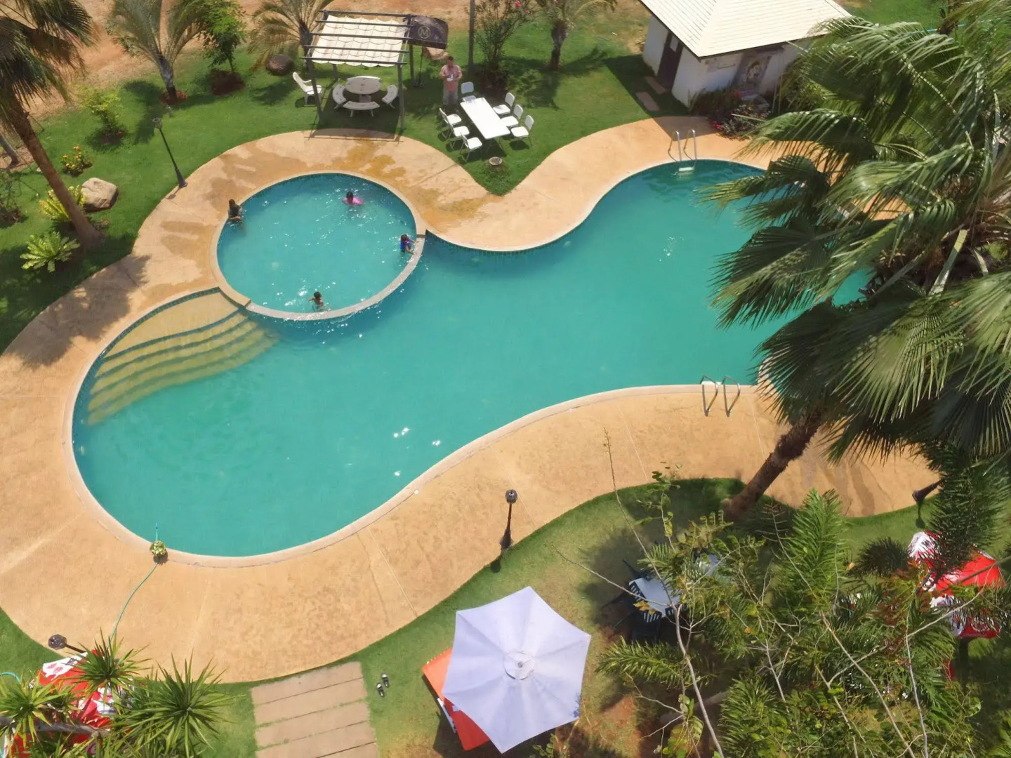 Pongsin Resort and Restaurant