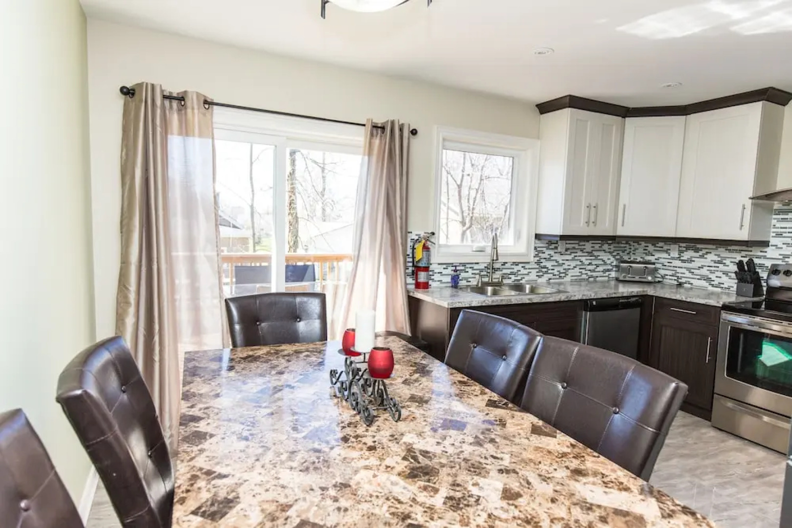 Crystal Beach Executive Cottage