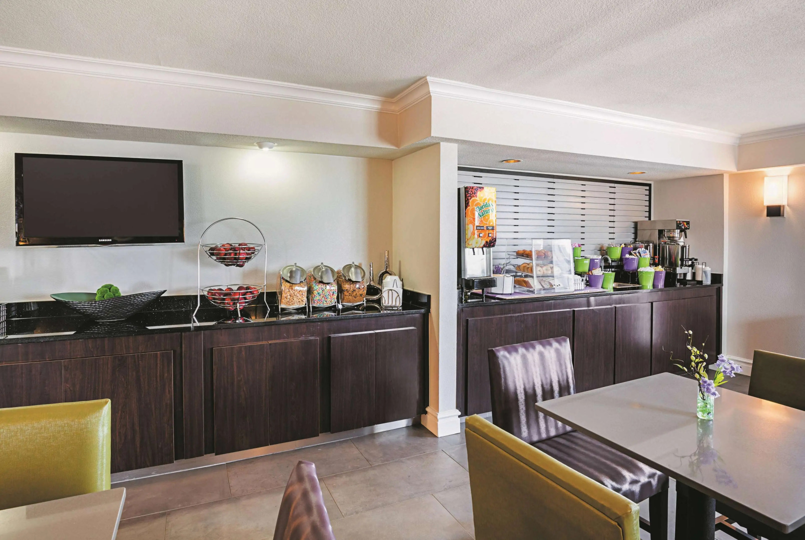 Wingate by Wyndham Galveston Beachfront at the Seawall