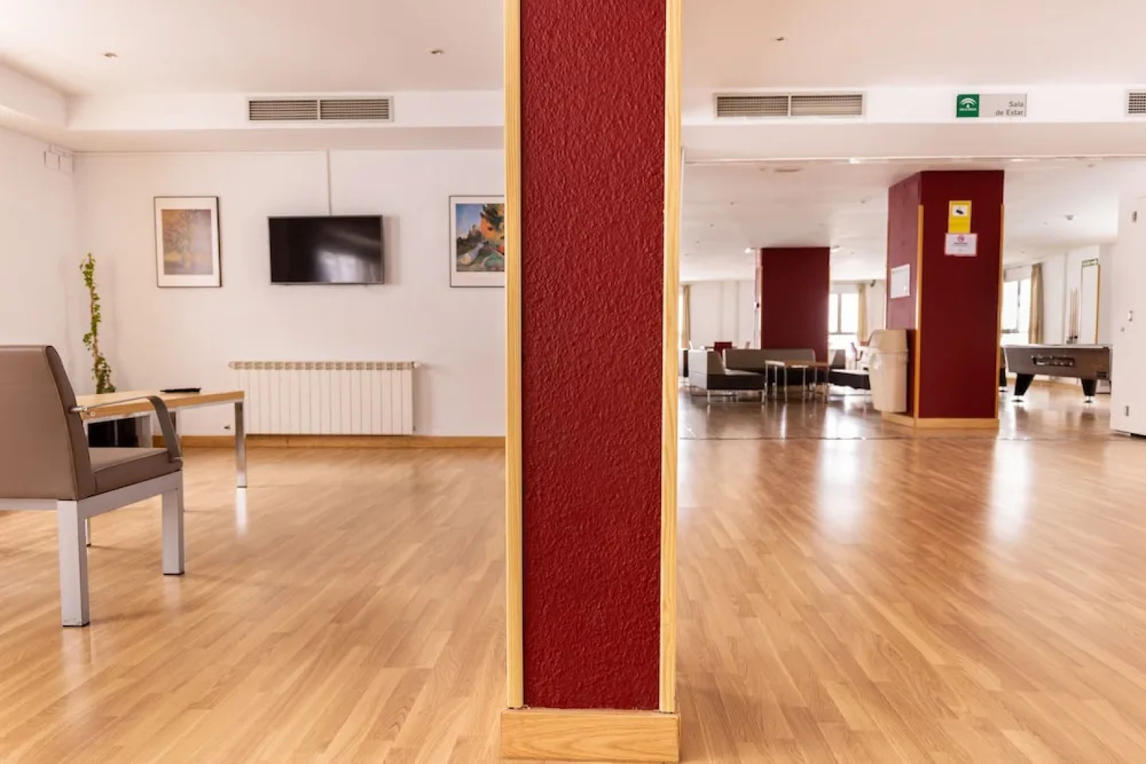 Albergue Inturjoven Sierra Nevada - Hostel