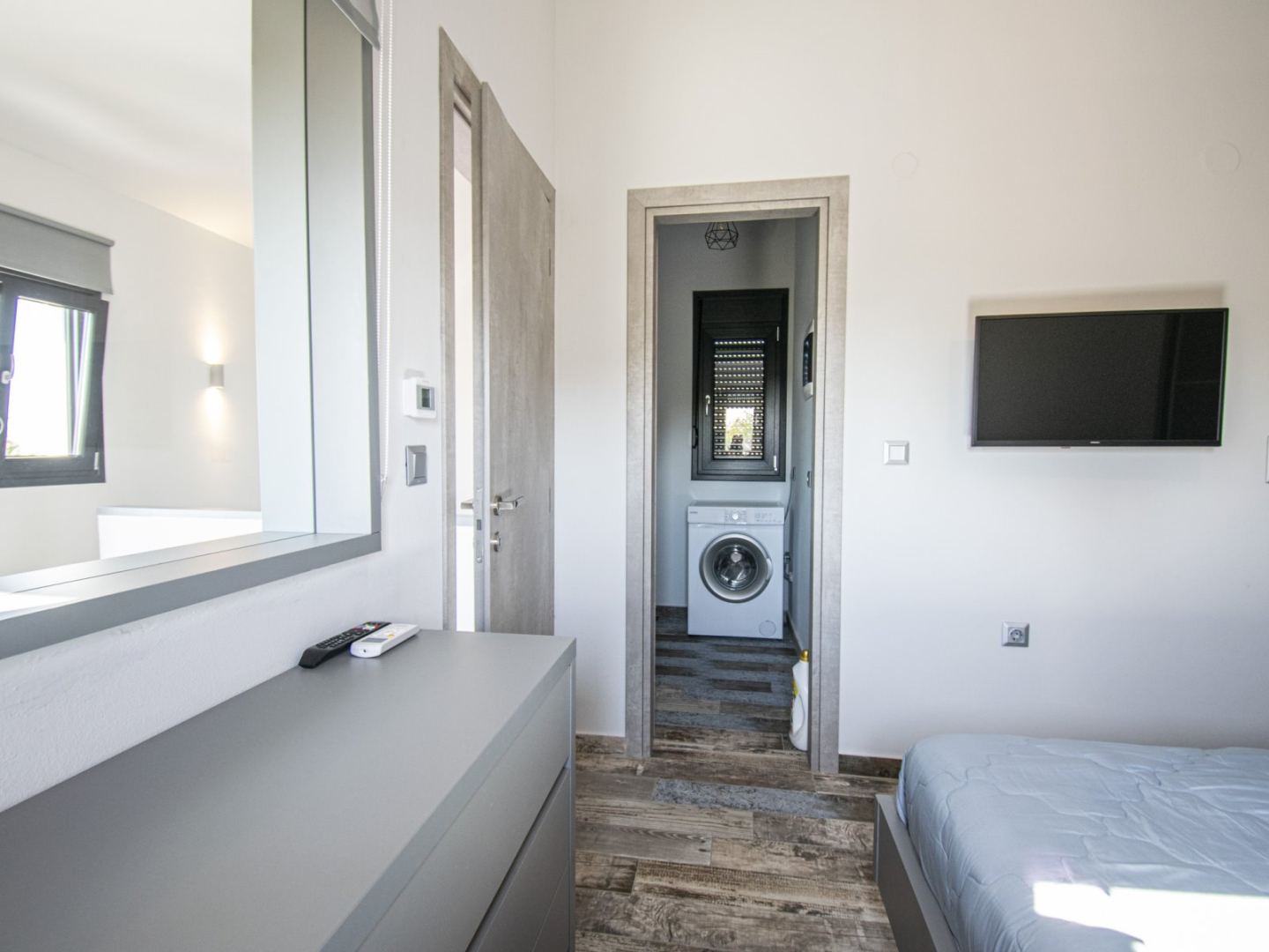 TheaSea Luxury Suites -  Villa Suite