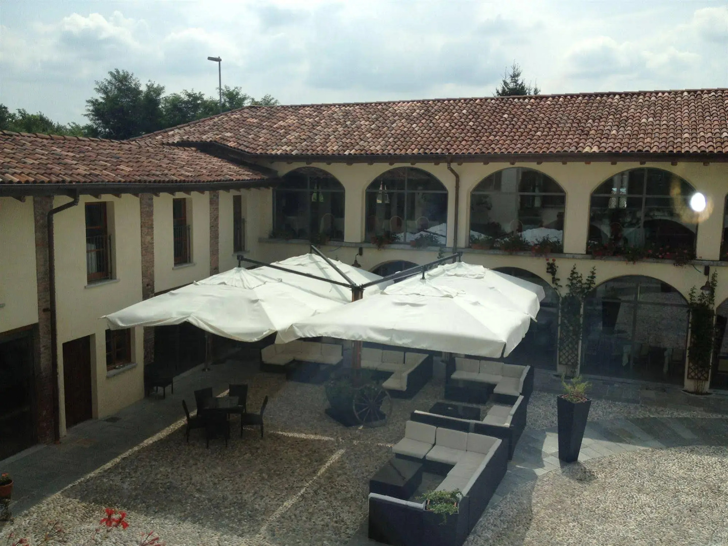Hotel Cascina Canova