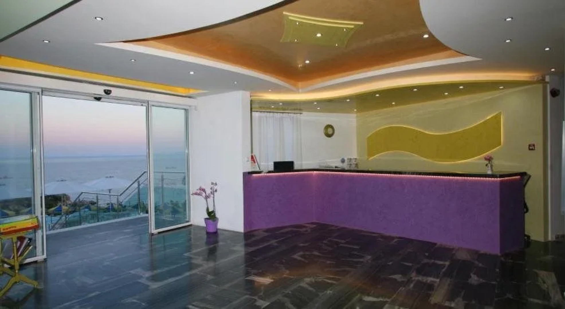 Princessa Riviera Resort