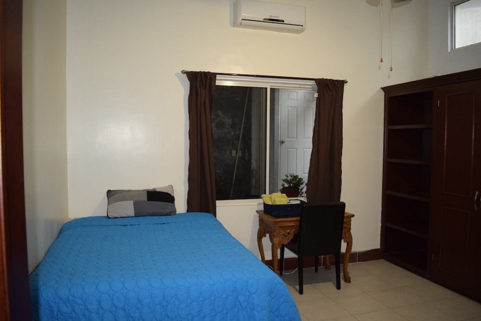 Comoda Habitacion En Casa Compartida