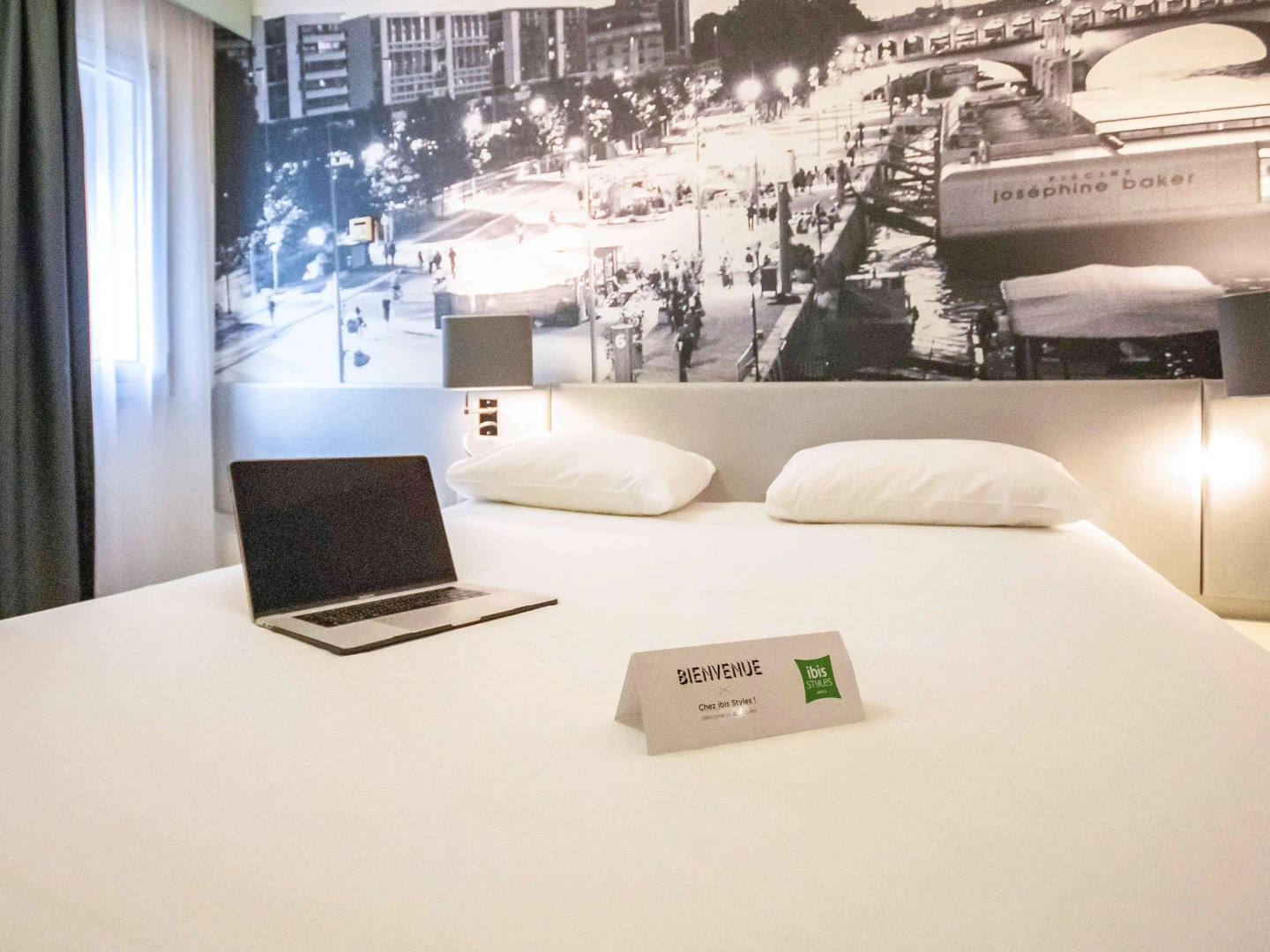 ibis Styles Paris Tolbiac Bibliotheque