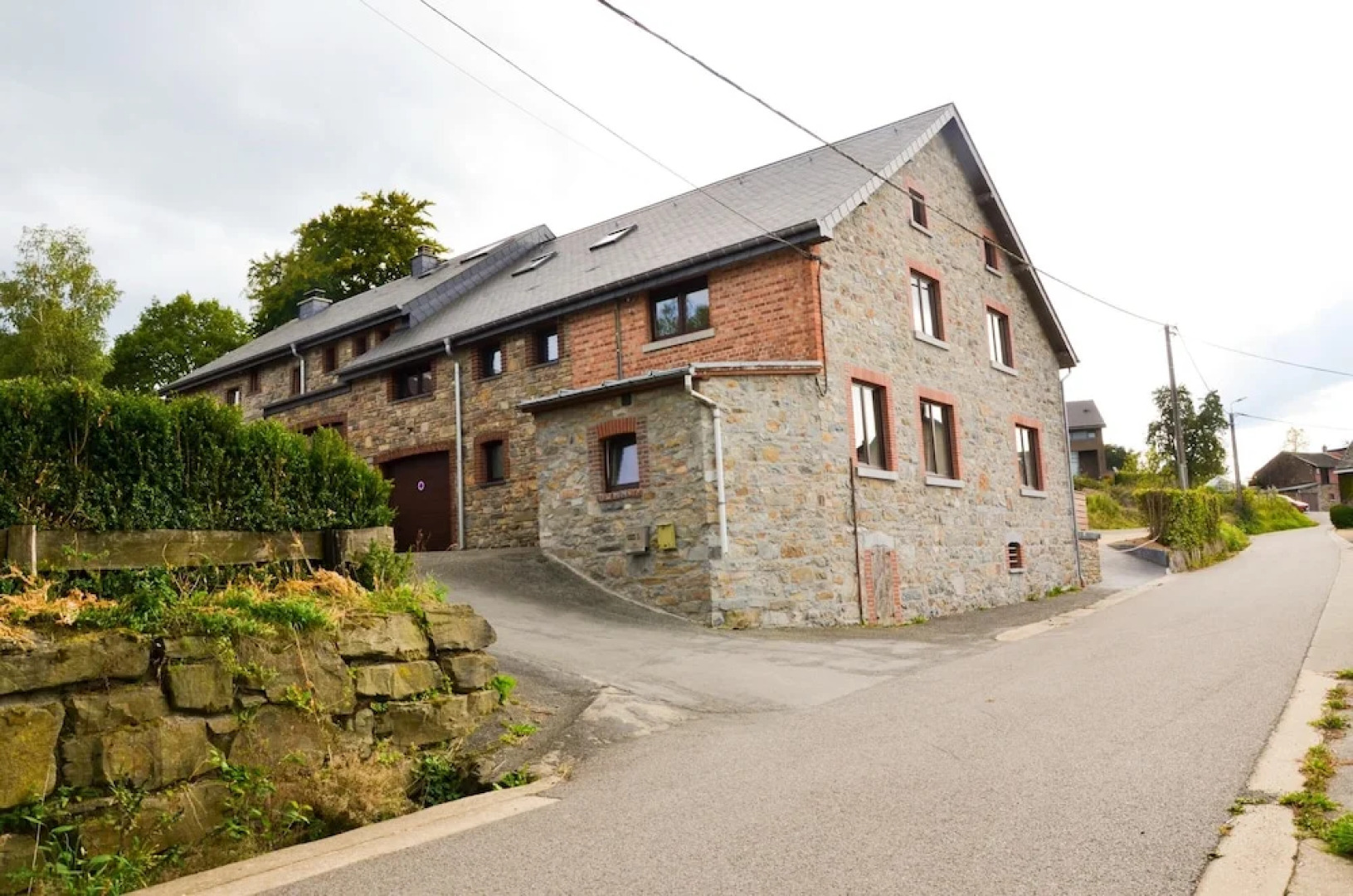 House With 5 Bedrooms in Stavelot, With Wonderful City View and Furnished Garden