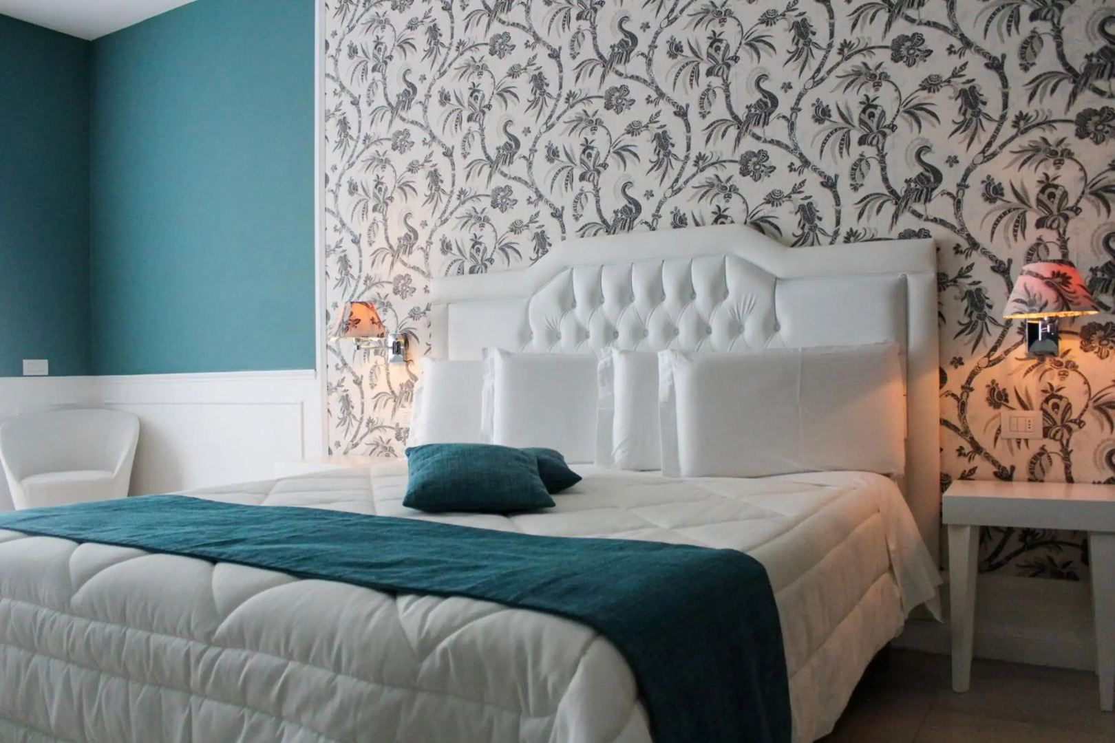 Bianco Riccio Suite Hotel