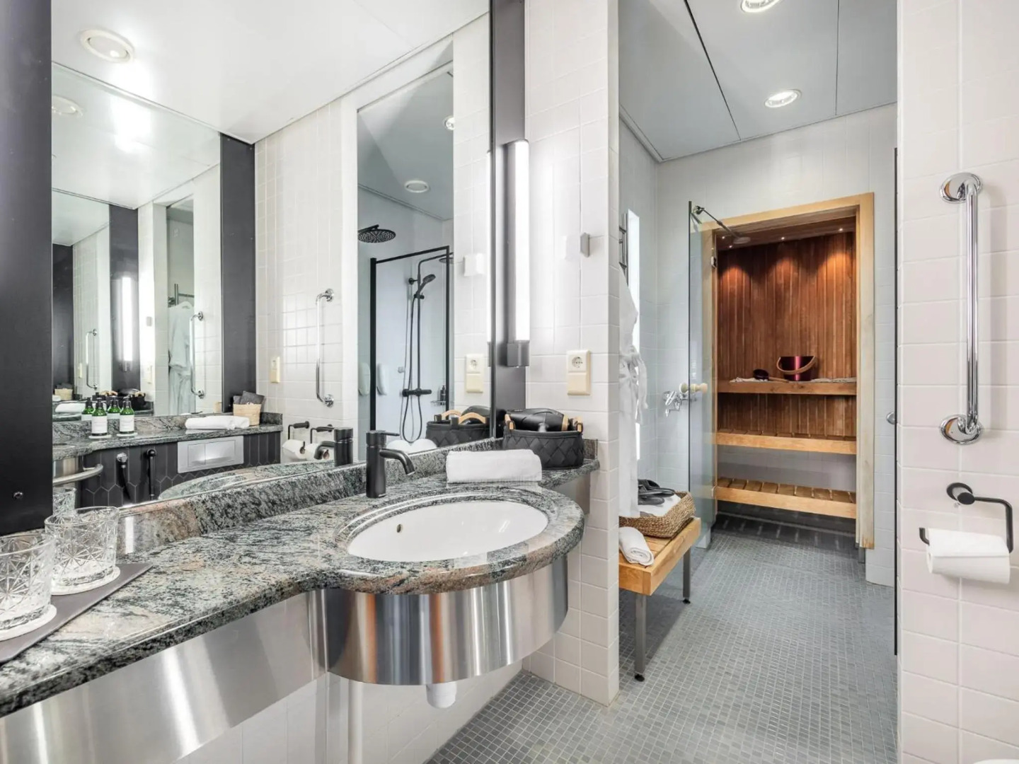 Santa's Hotel Santa Claus