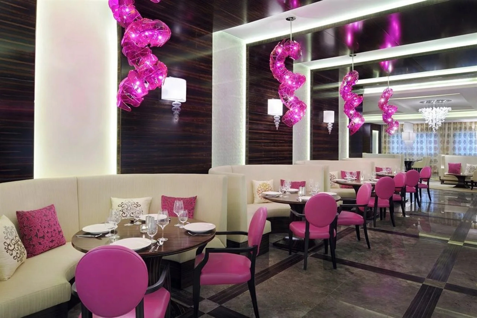 Marriott Executive Apartments Al Jaddaf, Dubai