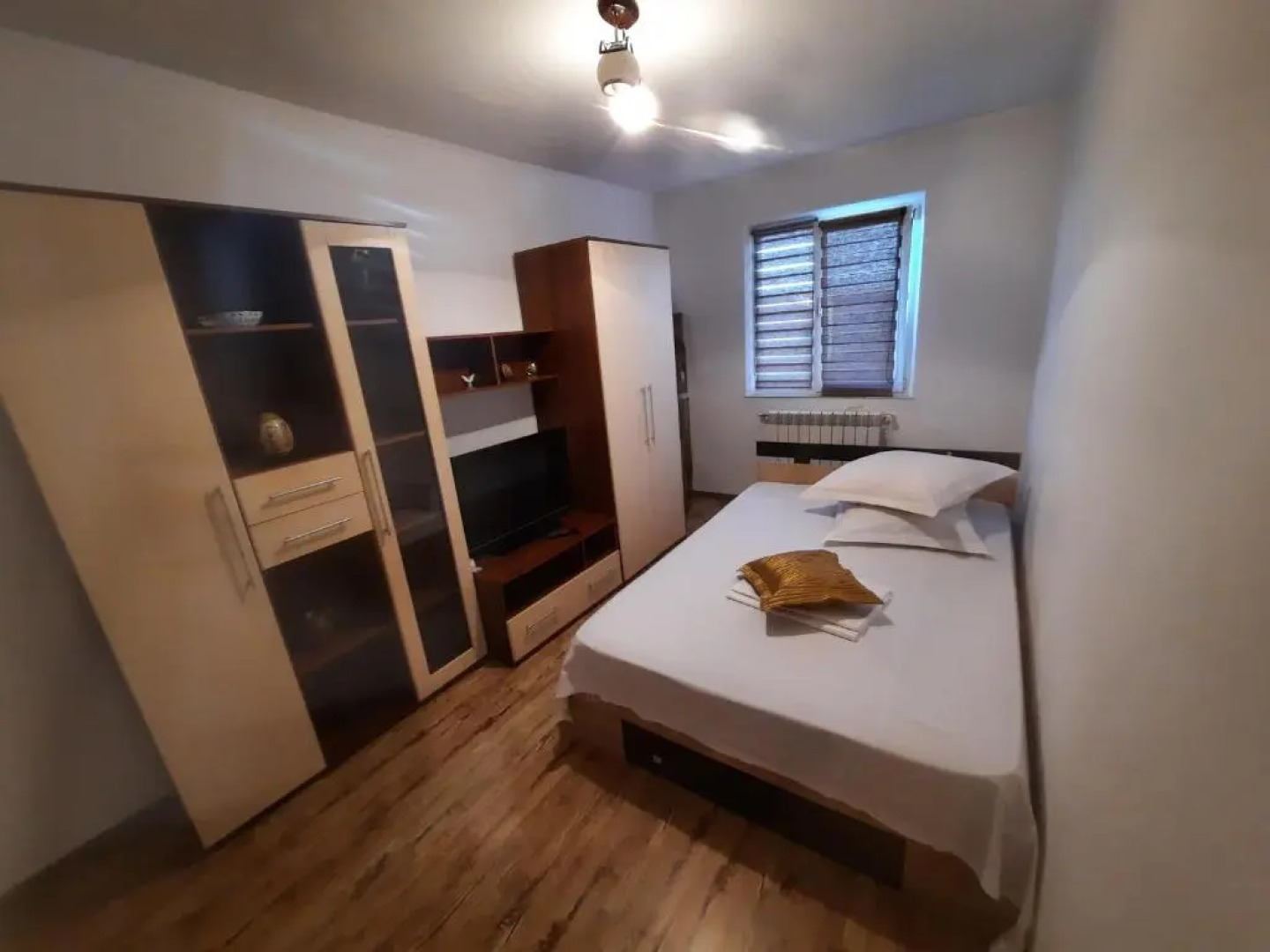 Apartament Mircea Strada Rozelor Etaj 4