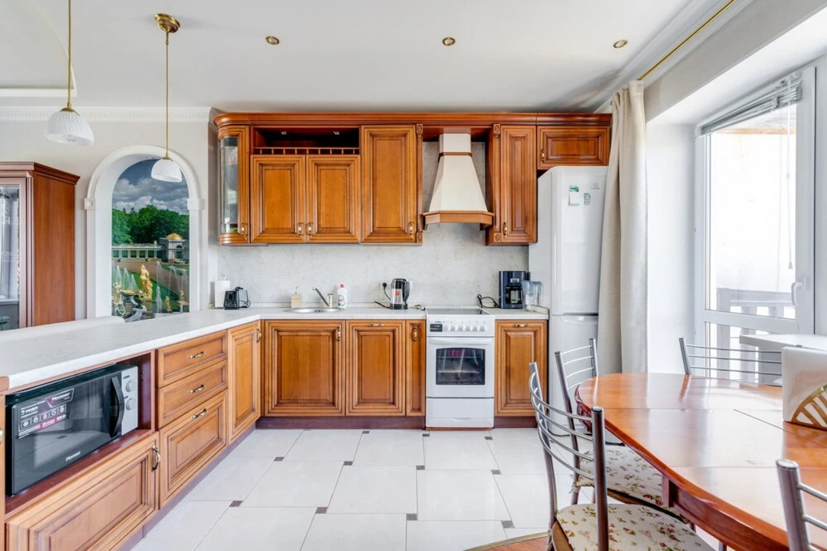 Simply Comfort, Modern Townhome, Sauna