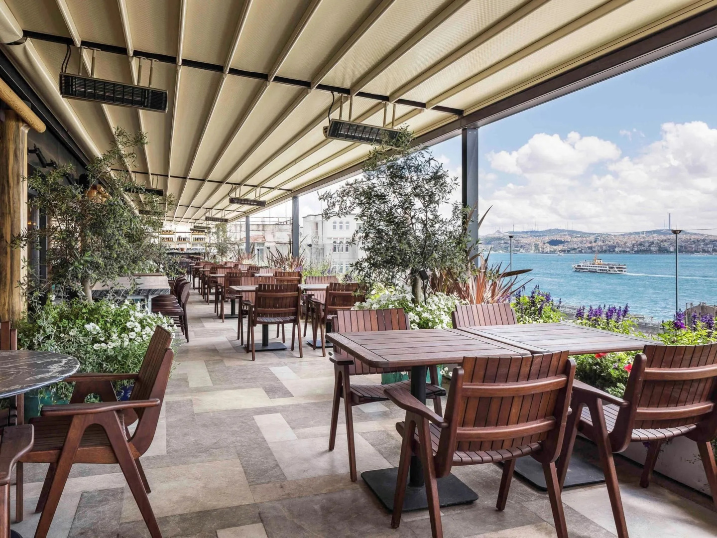 Novotel Istanbul Bosphorus