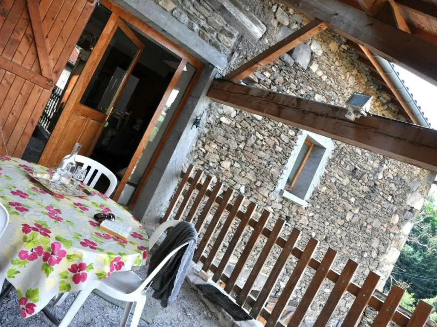 Gîte La Terrasse-sur-Dorlay, 6 pièces, 13 personnes - FR-1-496-72