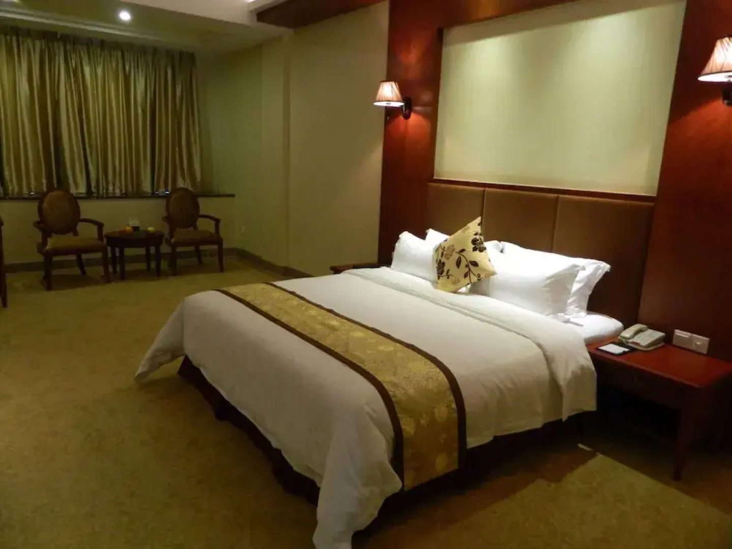 Zhaona International Hotel