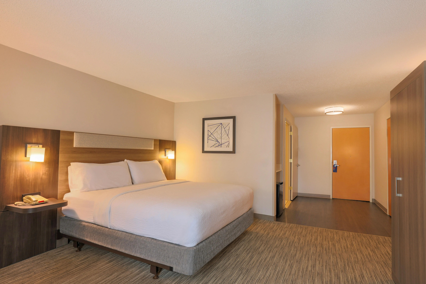 Holiday Inn Express & Suites Raleigh North - Wake Forest by IHG