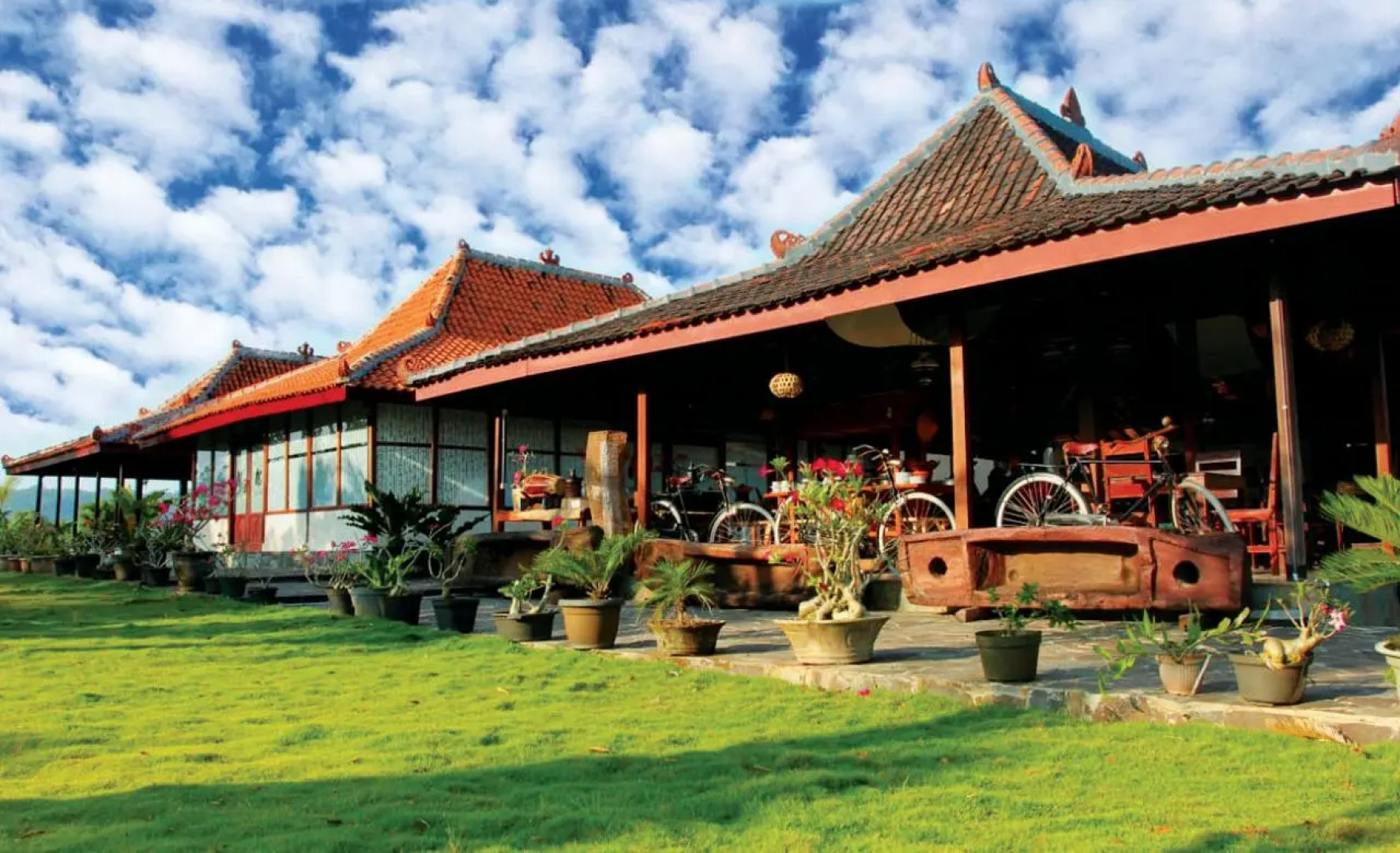 Azana Green Resort Pracimantoro