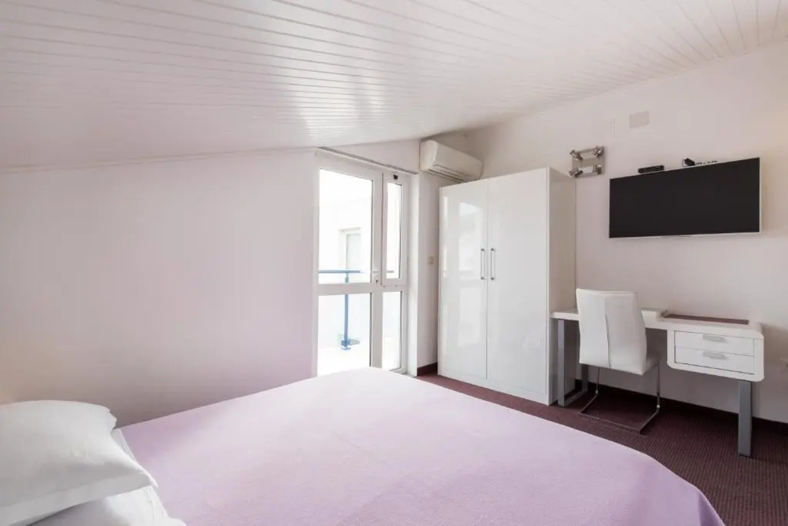 Beach Guesthouse Mediteran