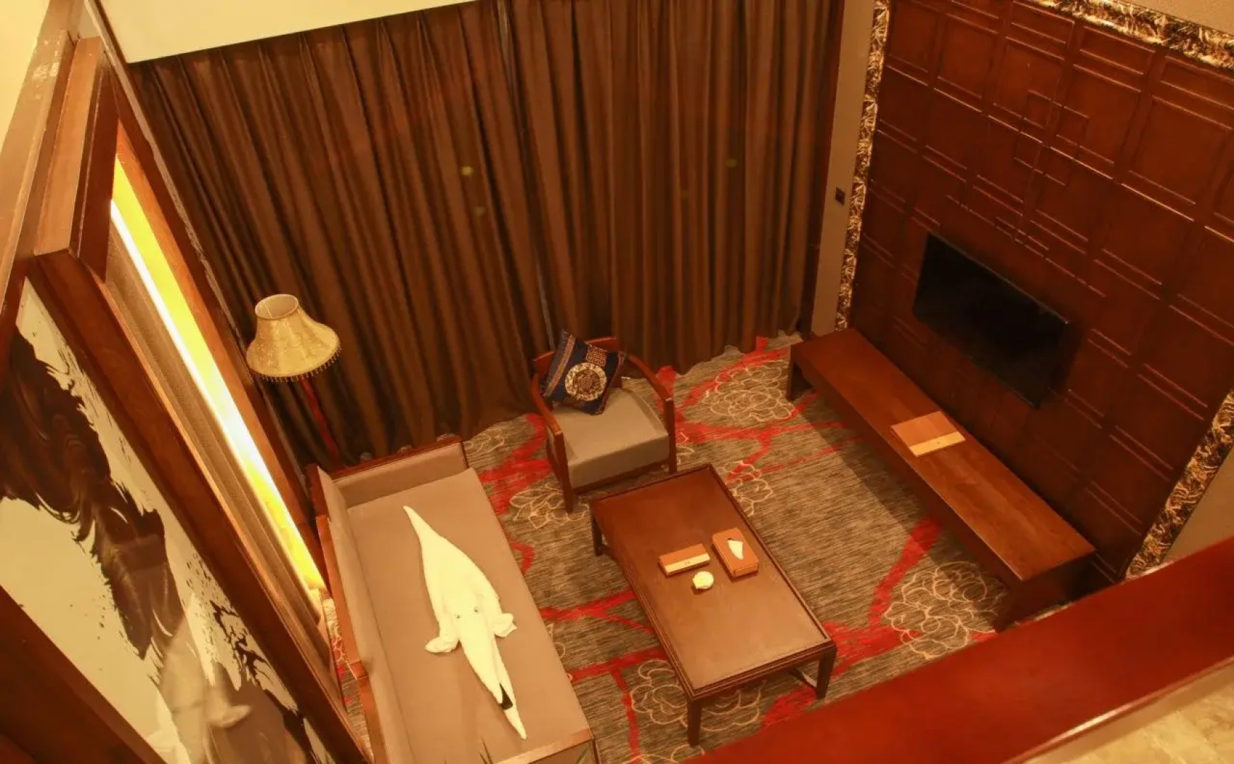 Riverside Luxury Hotel