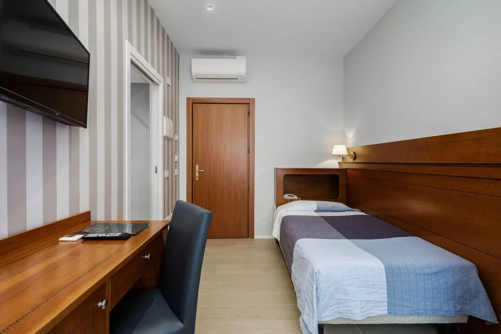 Hotel Excelsior
