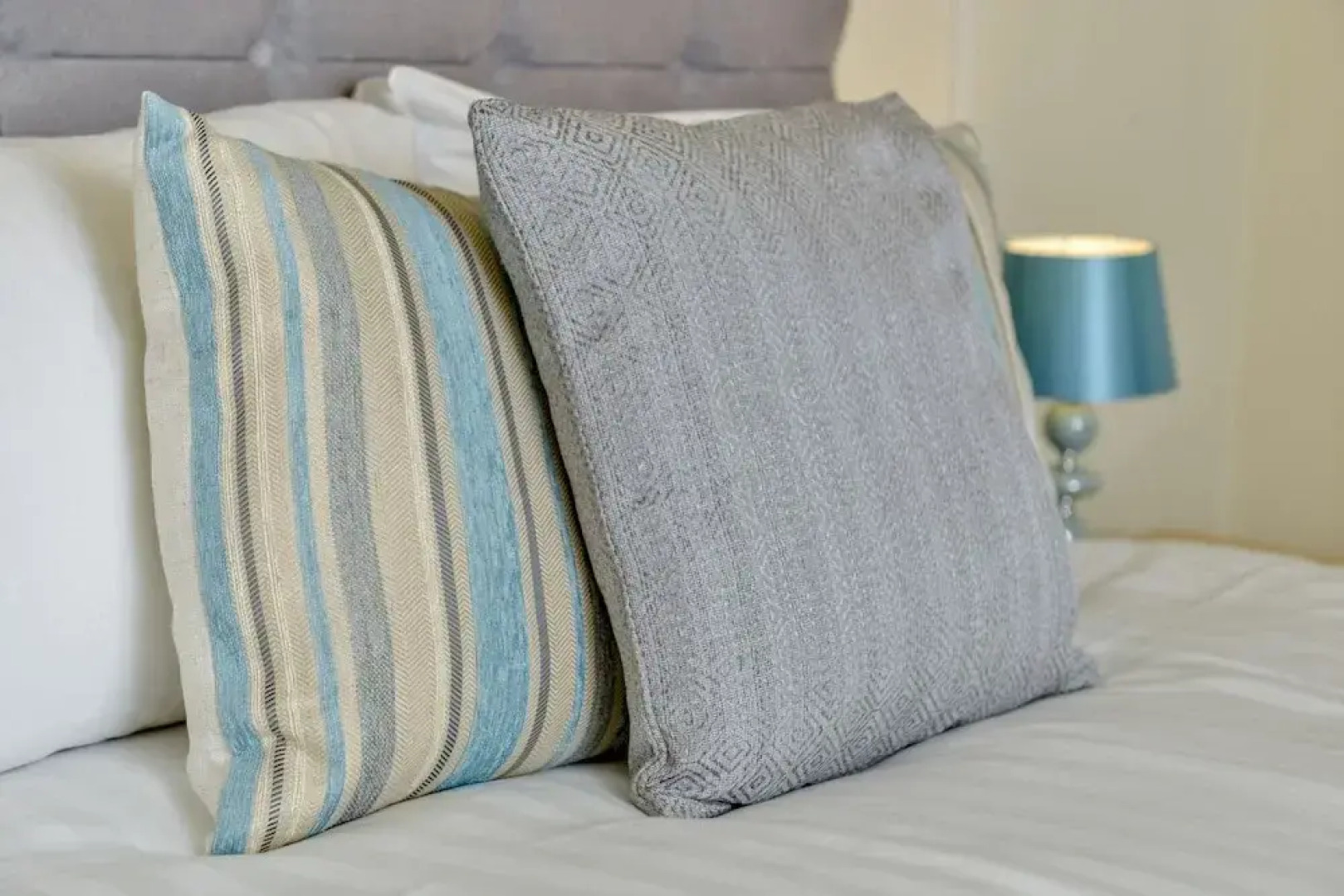 7 Scotgate by Vose Nights