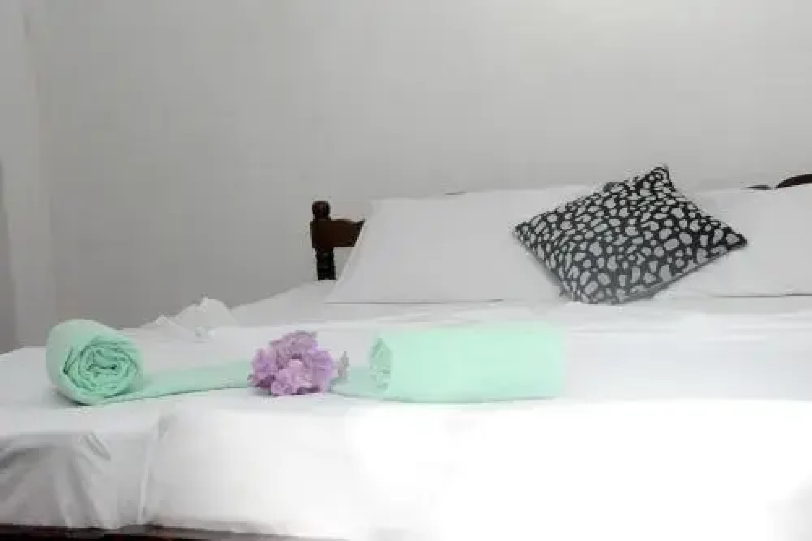 Chandrika Guest & Rrstaurant, Kiula - Hungama