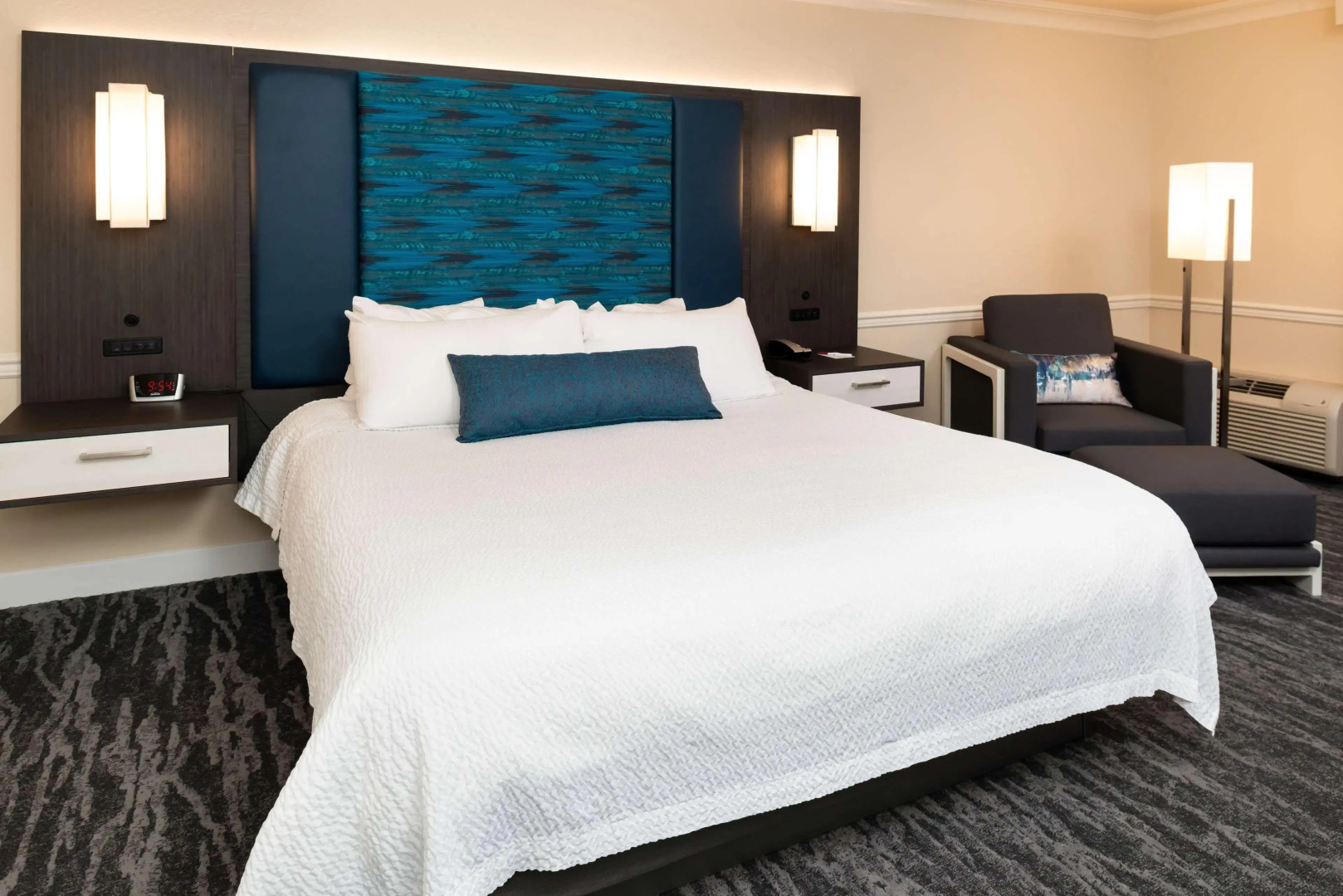 Best Western Plus Novato Oaks Inn