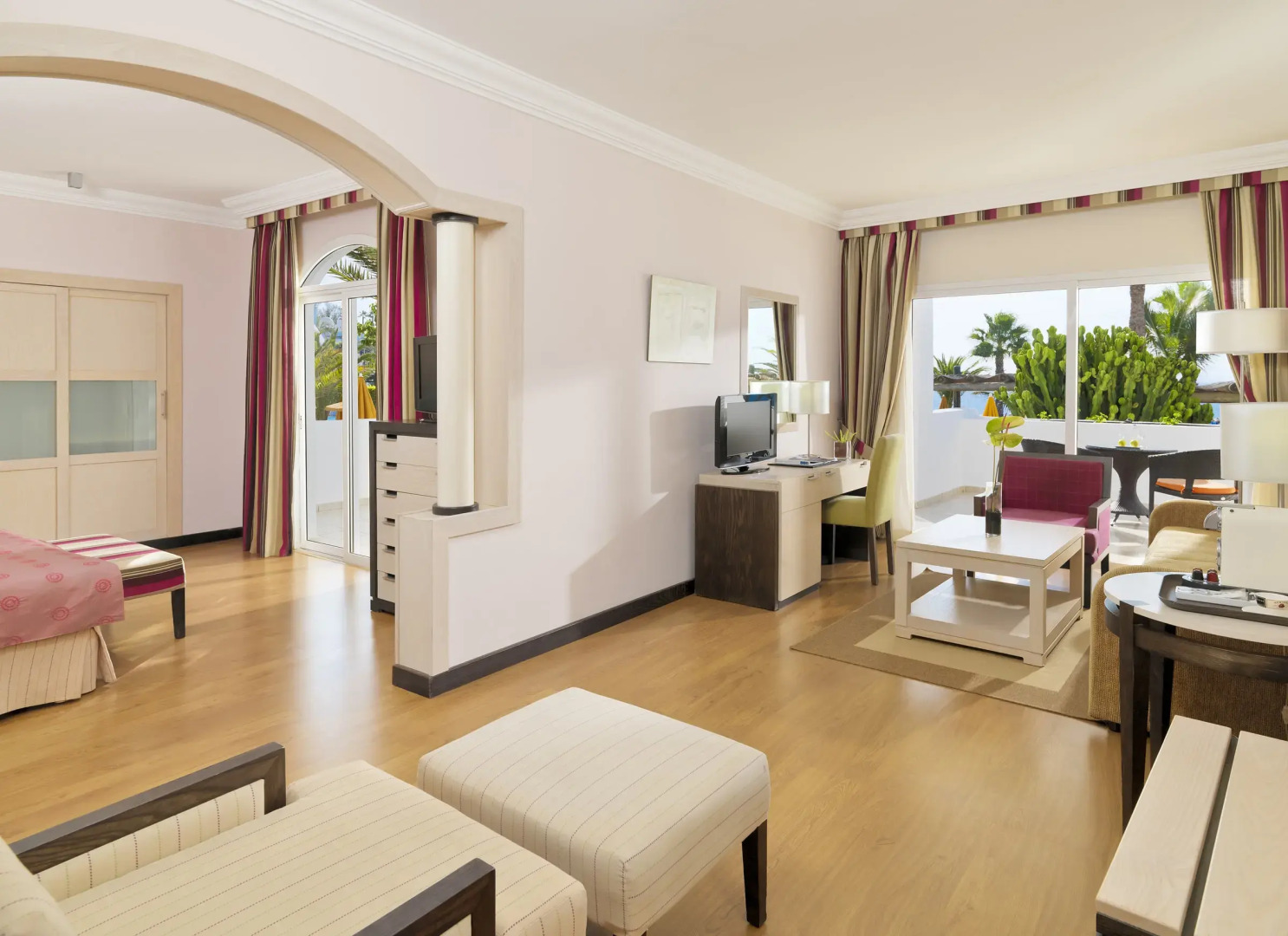 H10 Timanfaya Palace