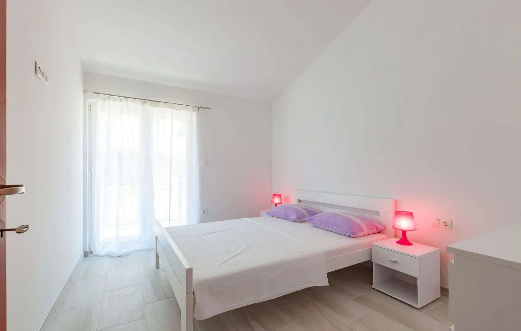 Apartment Ana - free parking: A7 Stanici, Riviera Omis
